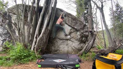 West Nile v7, Lake Tahoe - Beta Video from daBoulder