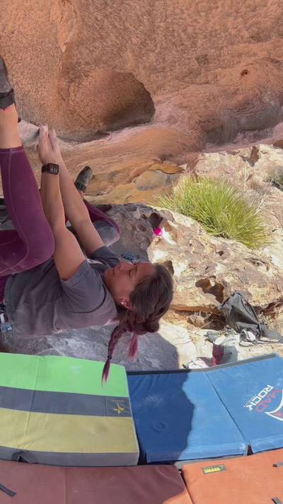 Moonshine Right v5, Hueco Tanks - Beta Video from LittleBetaBird