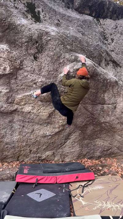 Barfly v8, Little Cottonwood Canyon - Beta Video from rileyogier