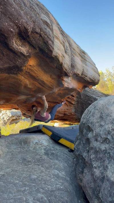 The Arch v13, Rocklands - Beta Video from jenndbell