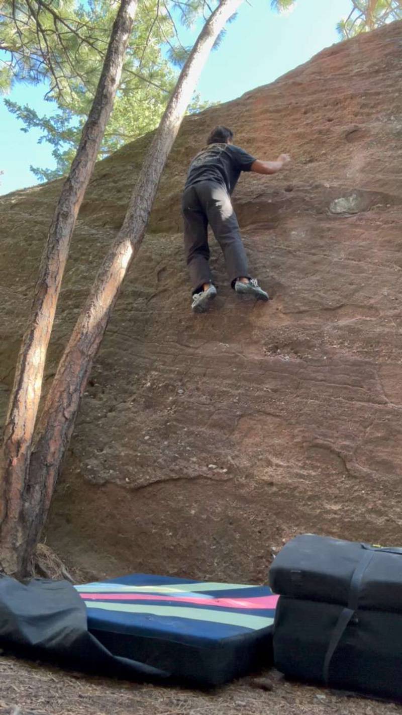 Nook's Slab Right vB, Flagstaff Mountain, CO - Beta Video from JaronManikan