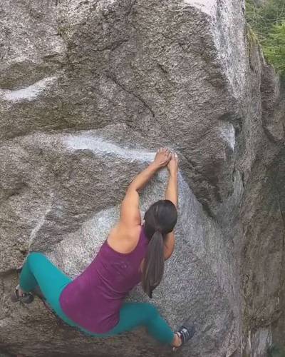 Pavelini v7, Squamish - Beta Video from midoriontherocks