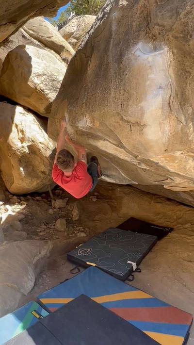 Bring the Heatwole v7, Joe's Valley - Beta Video from bolts.and.holds
