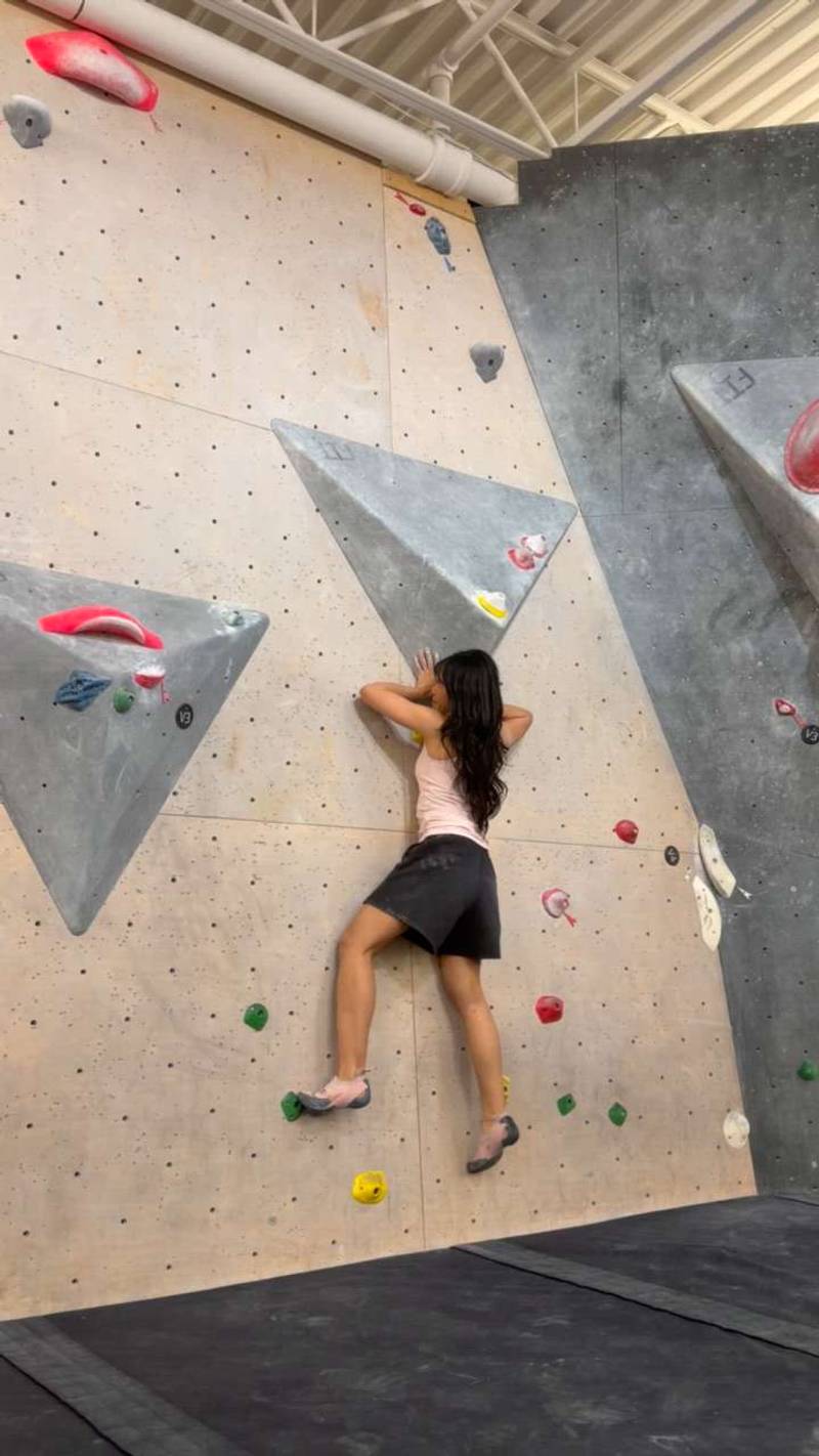 Green v5, Hogtown Boulders - Beta Video from mylily