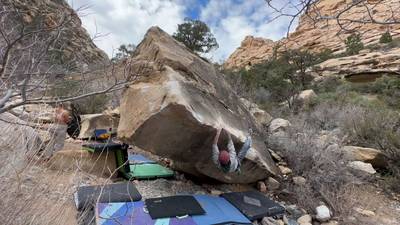 Ride the White Horse v10, Red Rock - Beta Video from TheBoulderCaddie