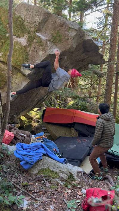 World's Best V7 v7, Gold Bar - Beta Video from jakenoc.climbs
