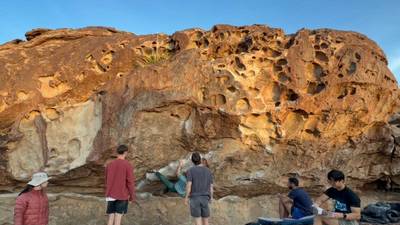 Warm Up Roof v4, Hueco Tanks - Beta Video from AndrewSpiars