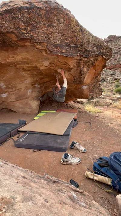 Backhoe Right v5, Moe's Valley - Beta Video from soso
