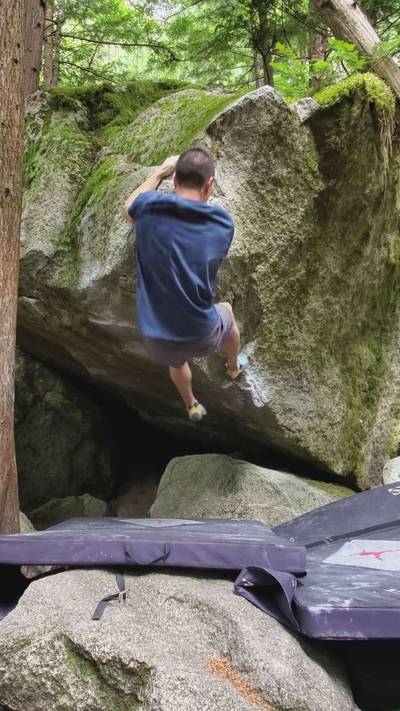 Anubis v7, Squamish - Beta Video from drjeffclimbs