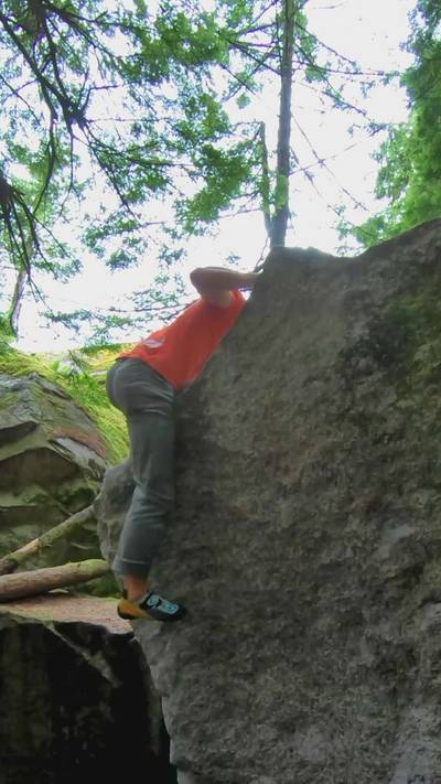 The Golden Bowl v7, Squamish - Beta Video from drjeffclimbs