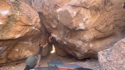 Weekender v4, Bishop - Beta Video from fivefeet