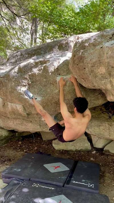 Left of Crack v1, Barton Creek Greenbelt - Beta Video from adit.yeets