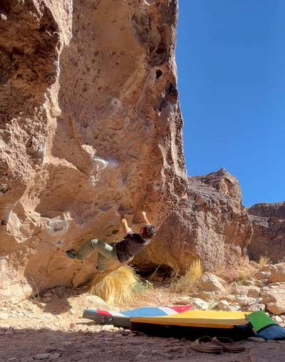 Cue Ball v4, Bishop - Beta Video from boryas