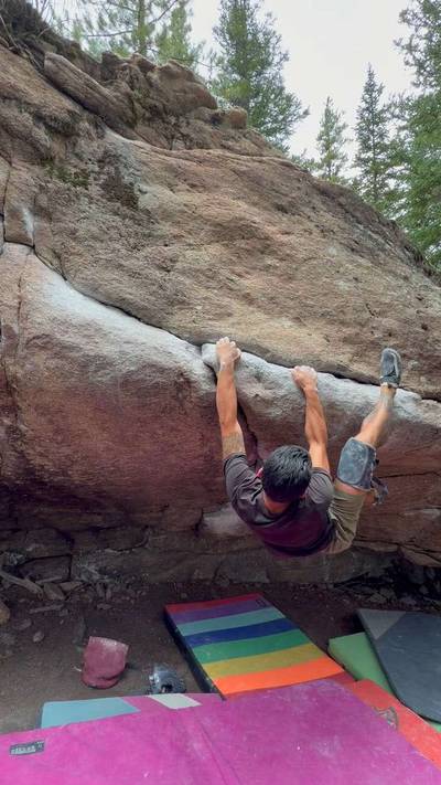 Man Eater v8, Rocky Mountain National Park - Beta Video from Jonnybegood