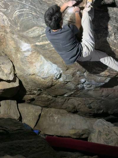 Animal v9, Clear Creek Canyon - Beta Video from ian.climbs