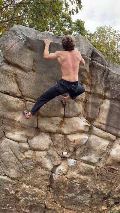 Middle 45 Degree v5, Stone Fort - Beta Video from climbmoder