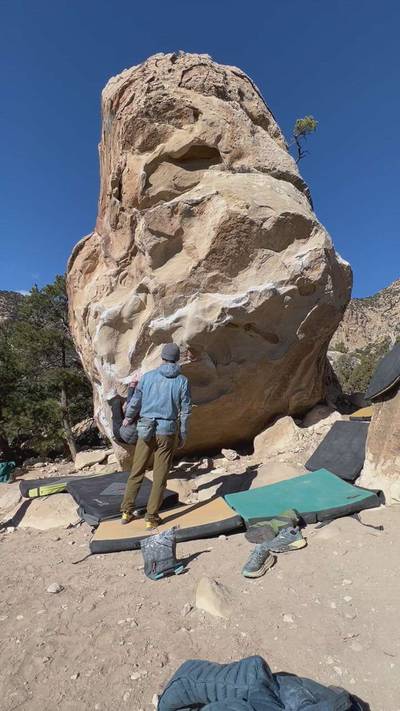 Stumble Bum Traverse v4, Joe's Valley - Beta Video from Nefka