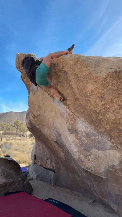 Nicole Overhang v6, Joshua Tree - Beta Video from austinclimbsweird