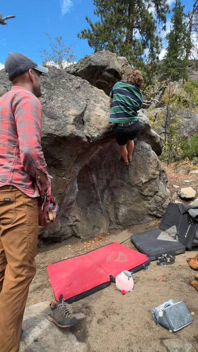 The Scoop Variation v4, Leavenworth - Beta Video from jakenoc.climbs