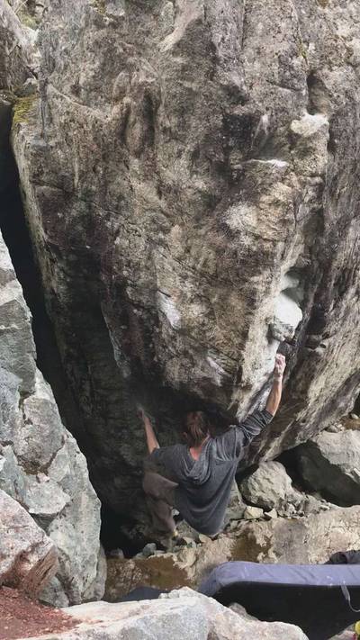White Lion Low v10, Squamish - Beta Video from Dro