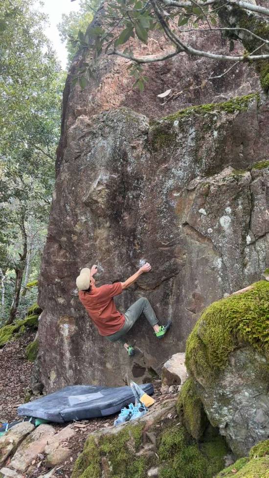 Hunger Strike Low v9, Mt. Tamalpais - Beta Video from joegutkowski