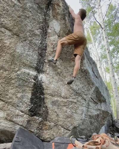 Nest Egg v7, Little Cottonwood Canyon - Beta Video from bolts.and.holds