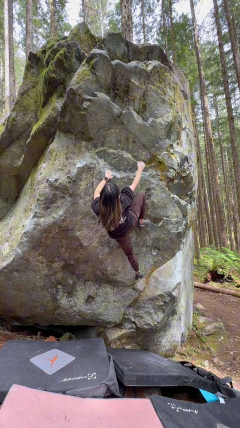 Shelfless v6, North Bend - Beta Video from tiffboulderland