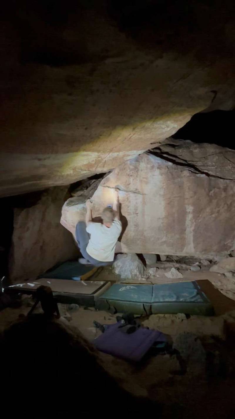 Campus Reverse v5, Red Rock - Beta Video from soso