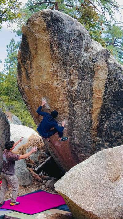 Adamantium Sit v10, Black Mountain - Beta Video from nochoss