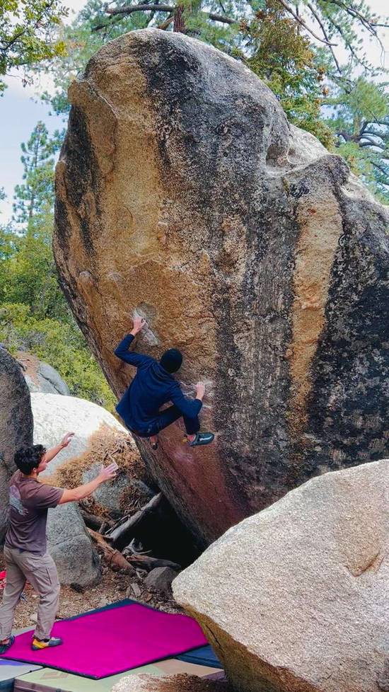 Adamantium Sit v10, Black Mountain - Beta Video from nochoss