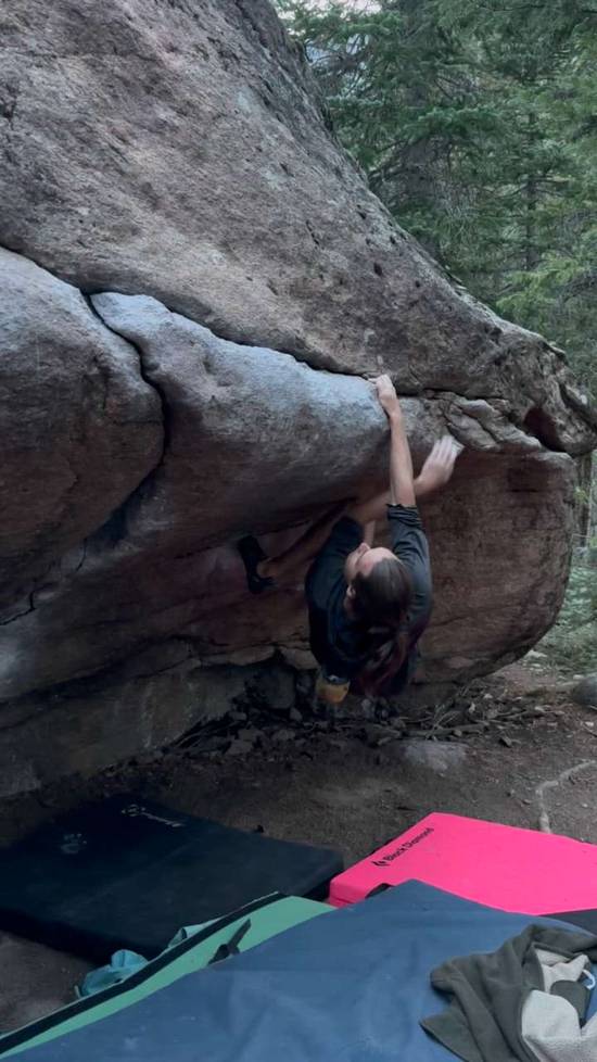 Man Eater Far Right v8, Rocky Mountain National Park - Beta Video from Chris_Ol