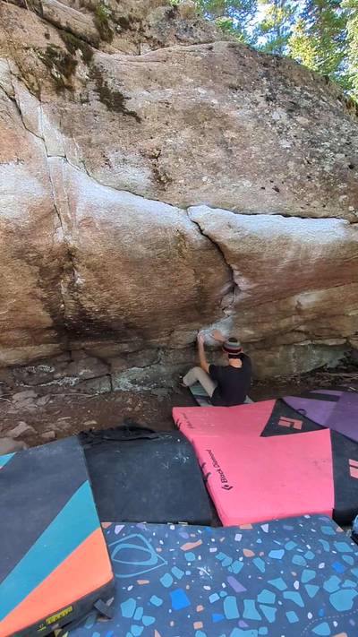 Man Eater v8, Rocky Mountain National Park - Beta Video from TYLRBAKI