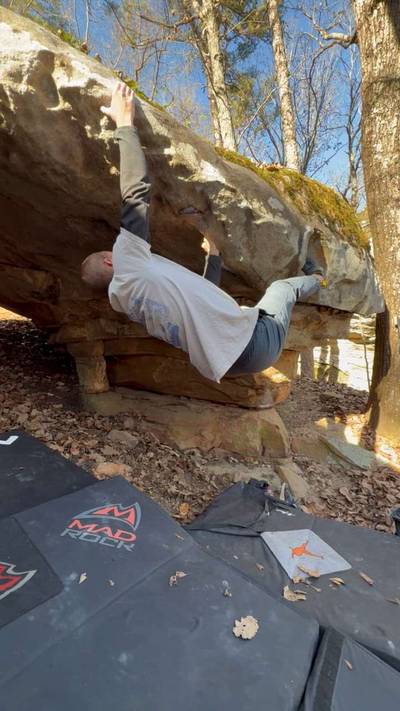 Pittman Arete v5, Hospital Boulders - Beta Video from Fatbisqet