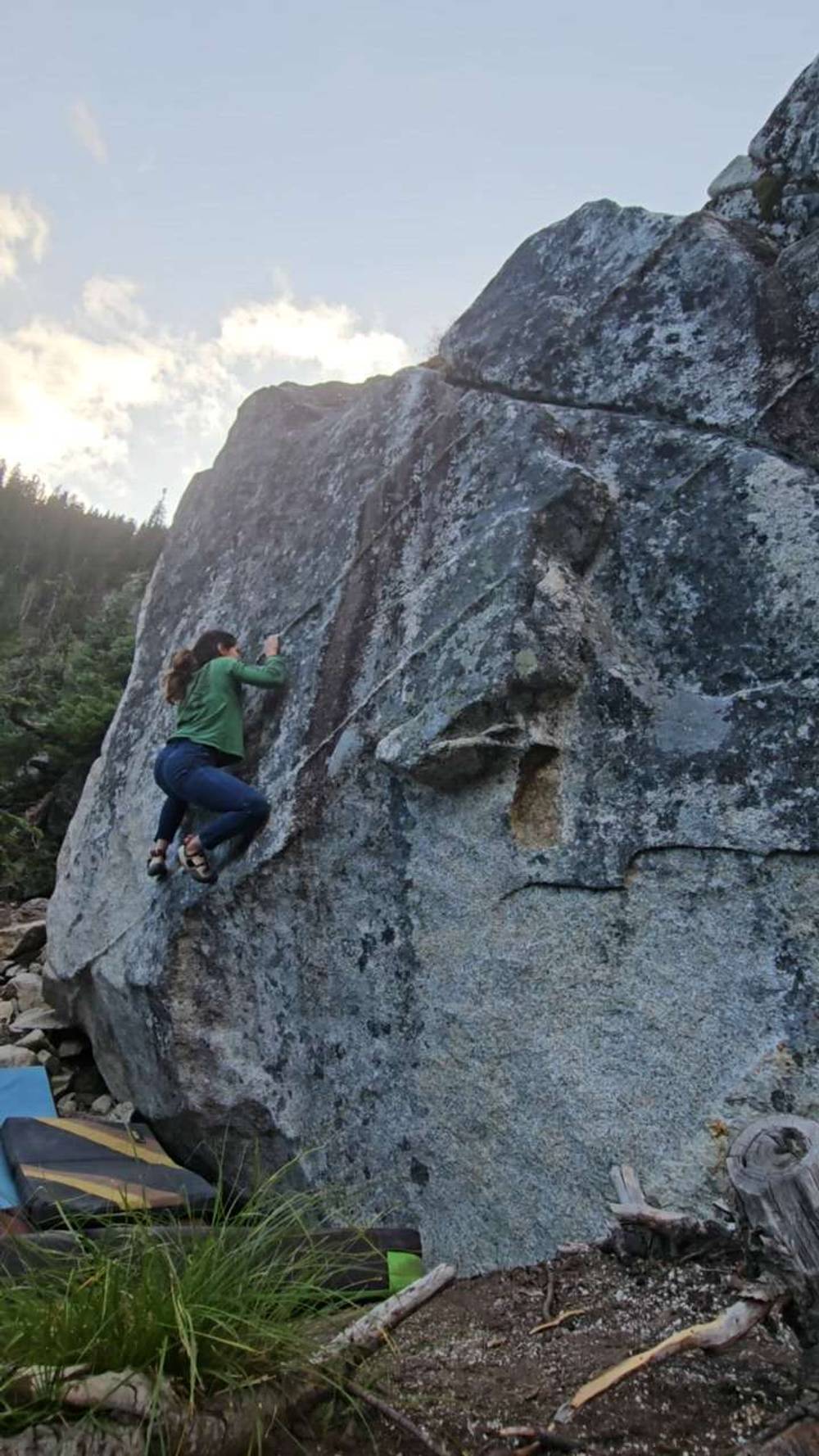 Flatliner v3, Stevens Pass - Beta Video from Anshu