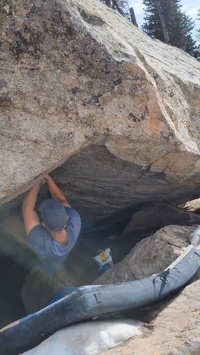 Party Cave v6, Little Cottonwood Canyon - Beta Video from IrateWaffle