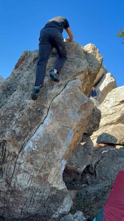 Unnamed Crack v2, Berkeley - Beta Video from Growlz