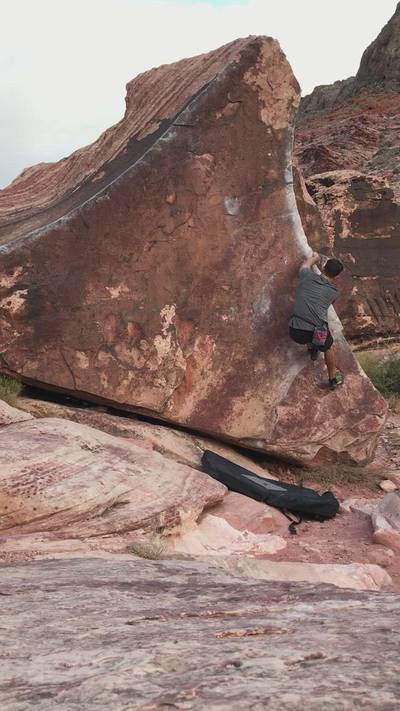 The Pork Chop v3, Red Rock - Beta Video from Bouldering_in_socks