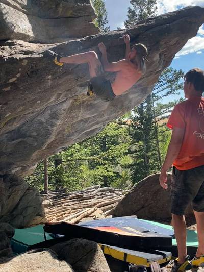 First Contact v6, Rock Shop - Beta Video from brando