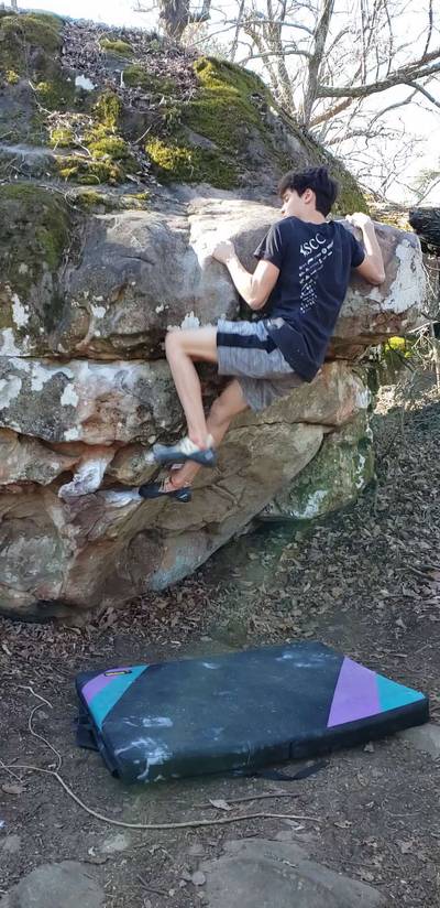 Low & Slow v4, Hospital Boulders - Beta Video from Mjclimber