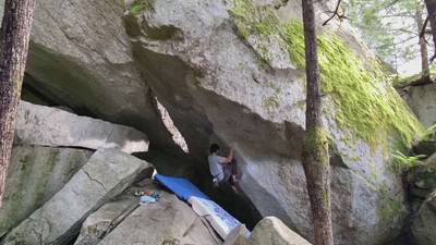 No Troublems v10, Squamish - Beta Video from carpediemt1223