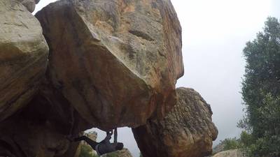 Black Shadow v12, Rocklands - Beta Video from nickwedge
