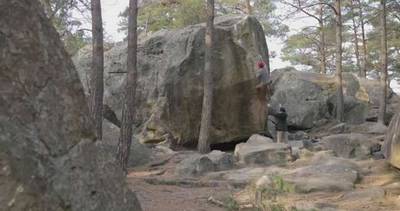 Miséricorde v10, Fontainebleau - Beta Video from jonglassberg
