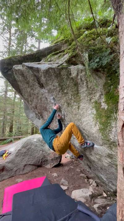 Space Robber v6, Squamish - Beta Video from JennyRobbins