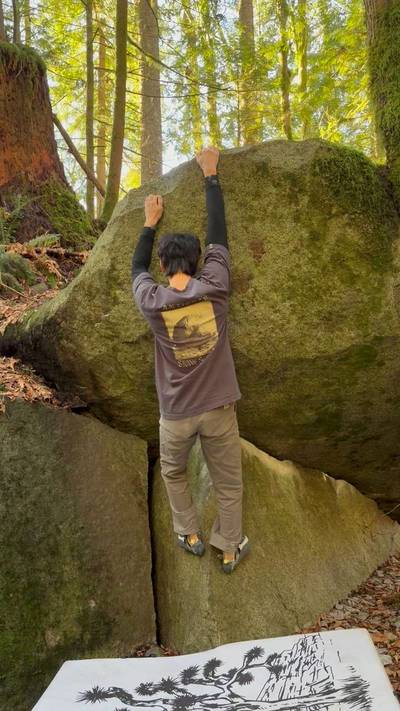 Roof Crack Left v0, Index - Beta Video from climb_ryan