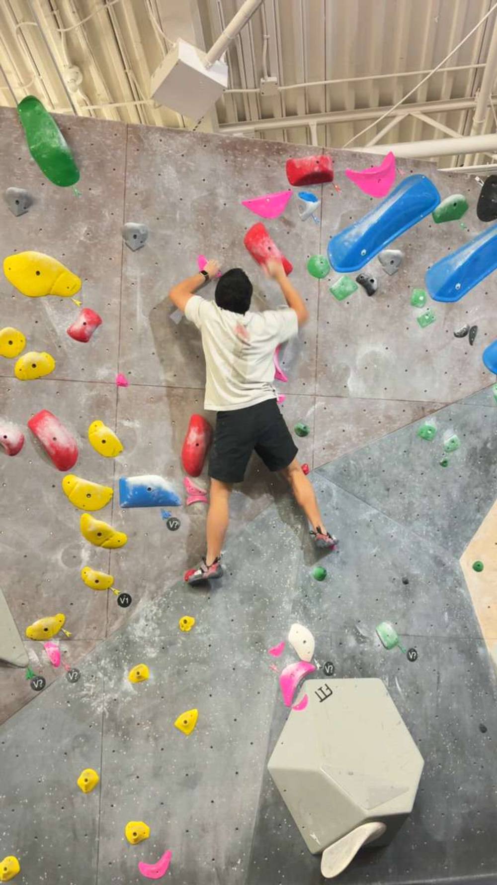 Pink v7, Hogtown Boulders - Beta Video from itsMarkus