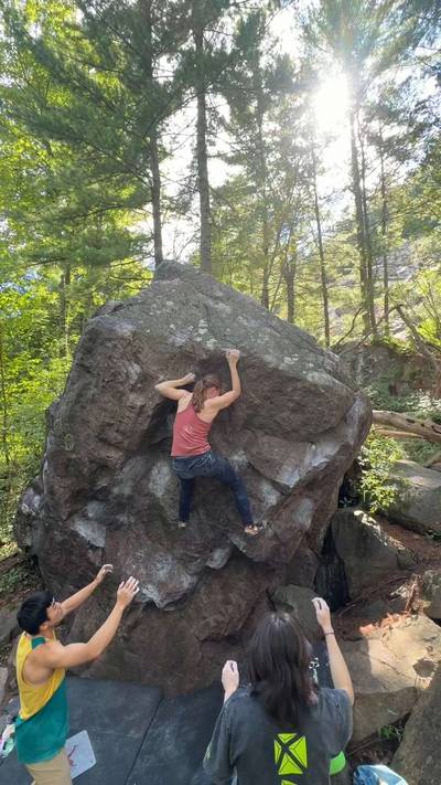 Magnum PI v6, Devil's Lake - Beta Video from gabriella.climbs