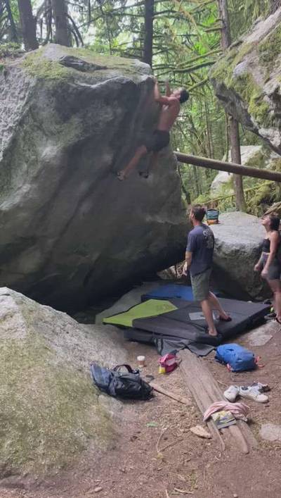 Big Chicken v9, Squamish - Beta Video from Kaskerkid