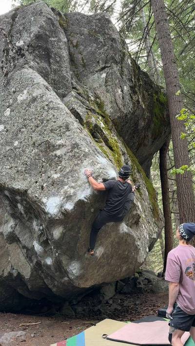 Resurrection v8, Leavenworth - Beta Video from cc.climbs.rocks