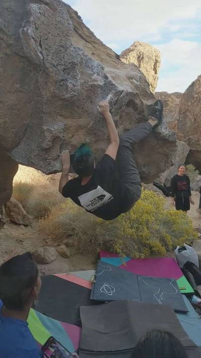 Monkey Hang v3, Bishop - Beta Video from sassball