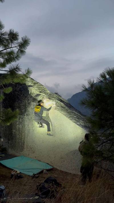 Andy's Arete v4, Leavenworth - Beta Video from climb_ryan